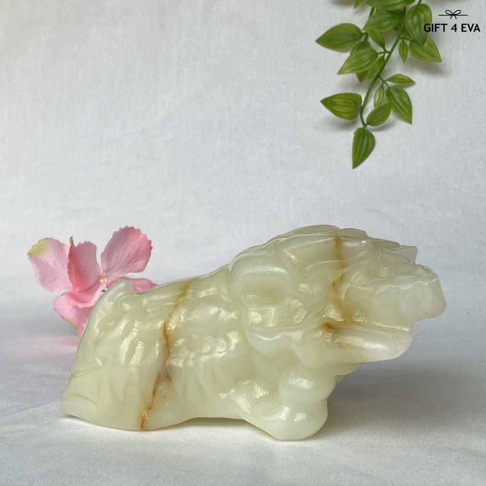Banded Calcite Dragon Head 676G