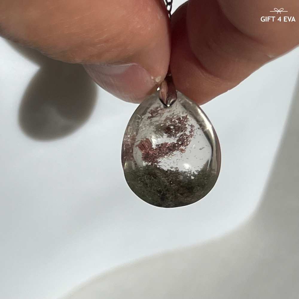 Garden Quartz Pendant Necklace