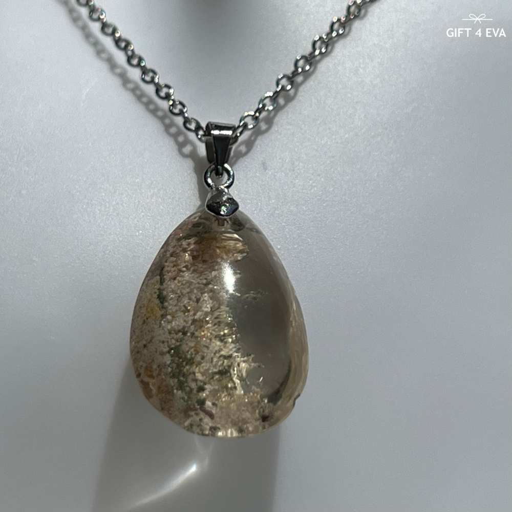 Garden Quartz Pendant Necklace