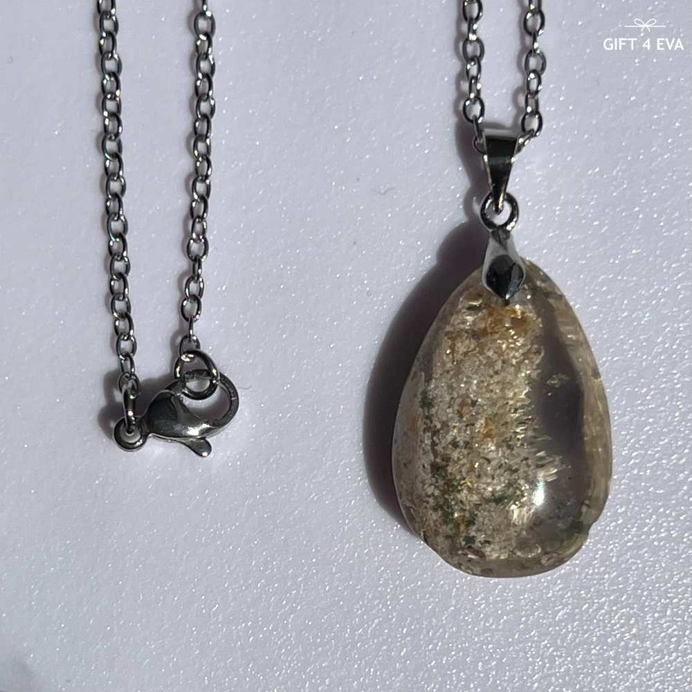 Garden Quartz Pendant Necklace
