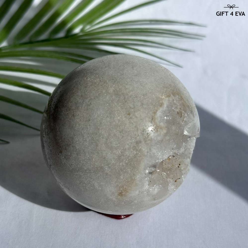 Druzy Quartz Sphere 81MM