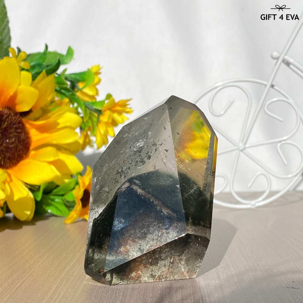 Garden Quartz Chlorite Phantom Mountain Free Form 155G