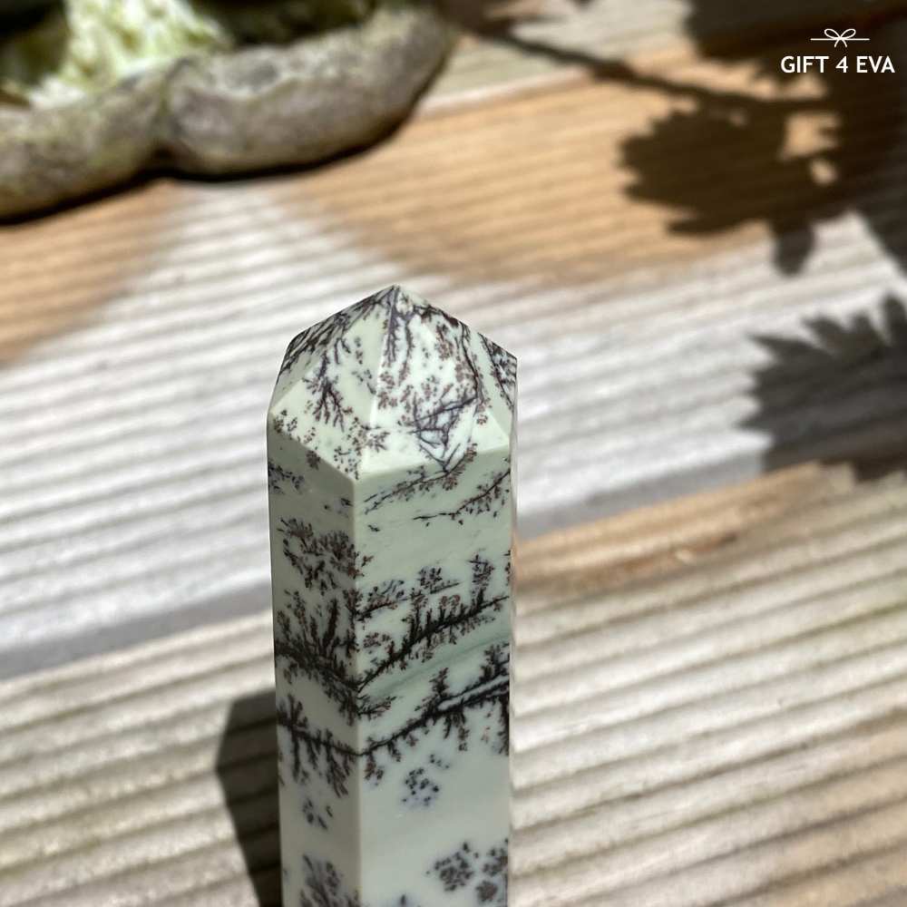 Dendritic Jasper Point 80MM